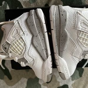 Infant Jordan 4s
